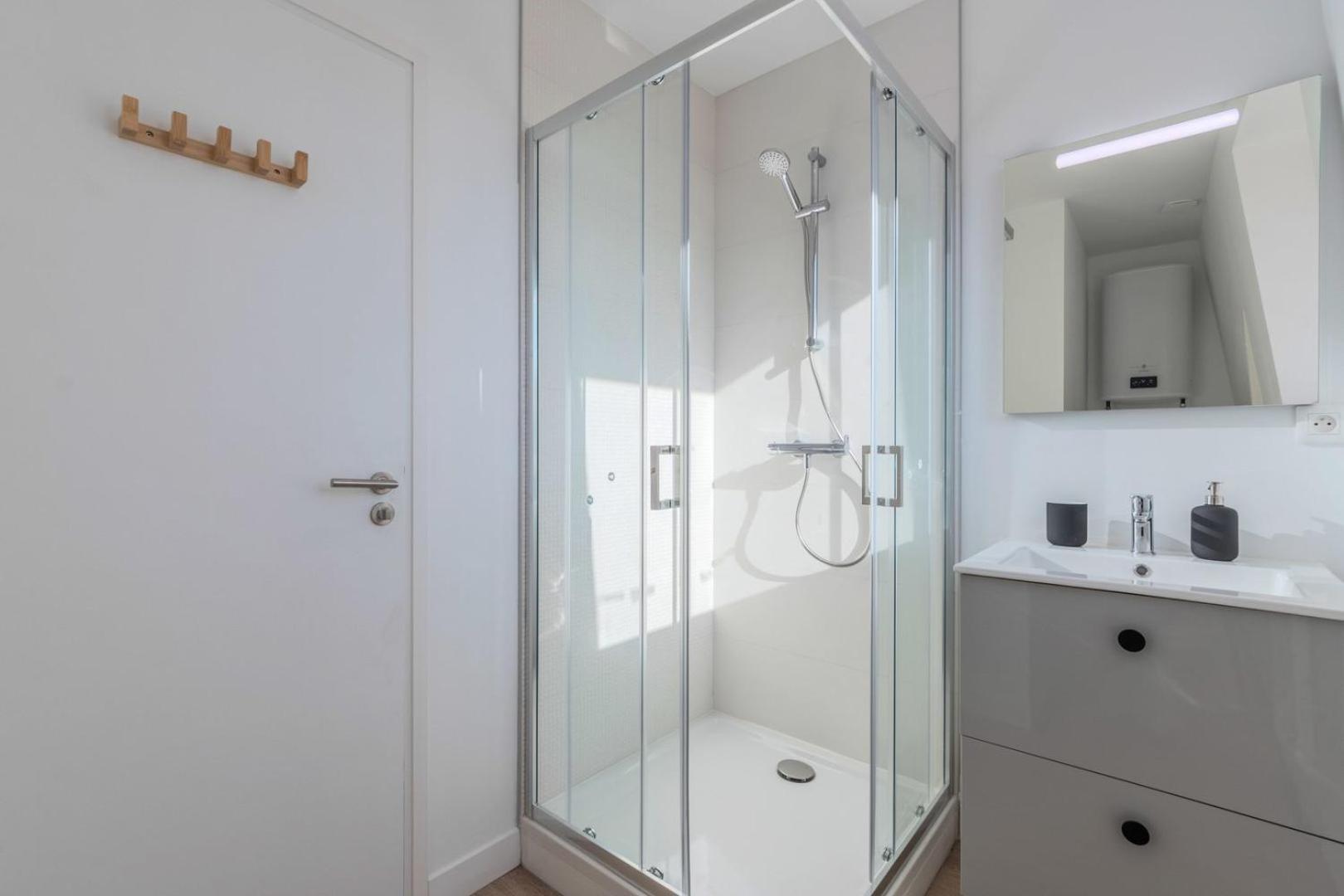 1 Bedroom Duplex Apartment, With Parking Tourcoing Exterior photo