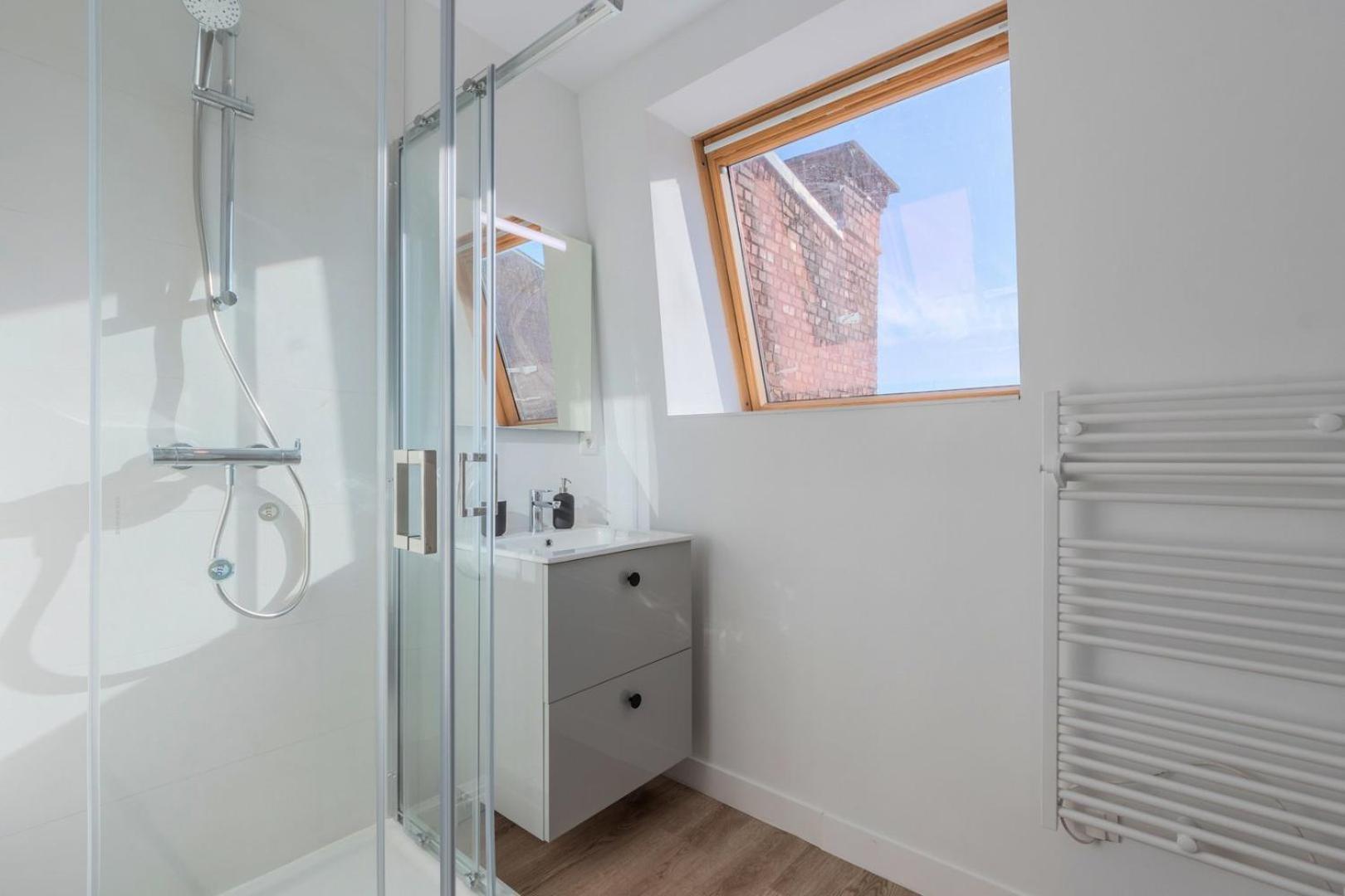 1 Bedroom Duplex Apartment, With Parking Tourcoing Exterior photo